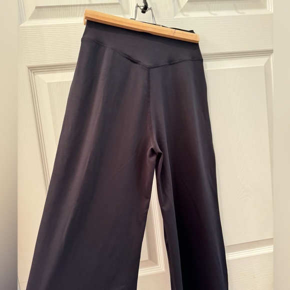 NWT Halara Wide Leg Pants - Picture 5 of 8